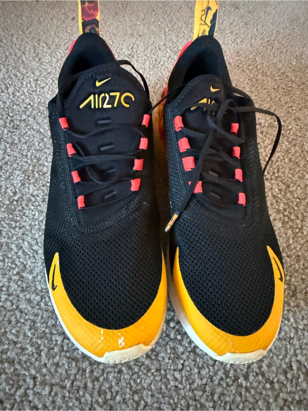Nike Air270 women’s Black and Yellow Athletic Sneakers